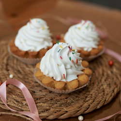 Корзинка с белковым кремом - Рестораны, кафе, бары